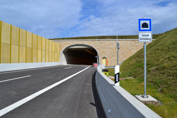 Autobahntunnel A 44 Schulbergtunnel 73